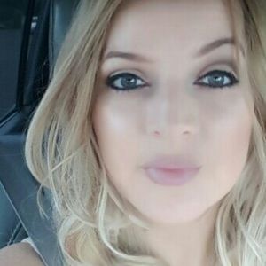 Meet your Posher, Liz